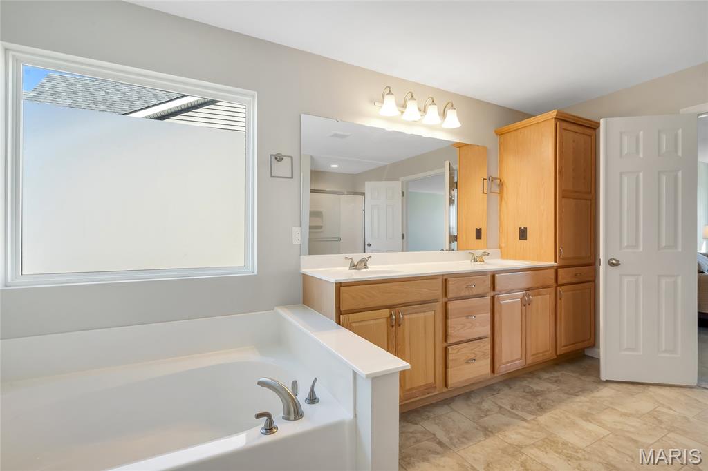 910 Ellis Park Drive