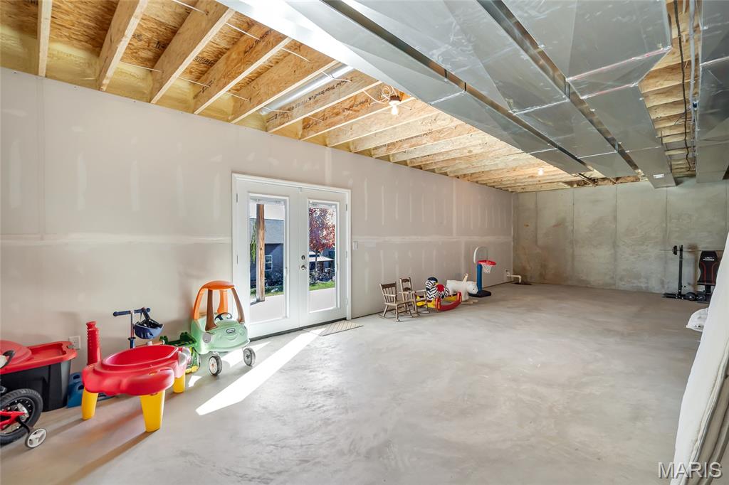 910 Ellis Park Drive