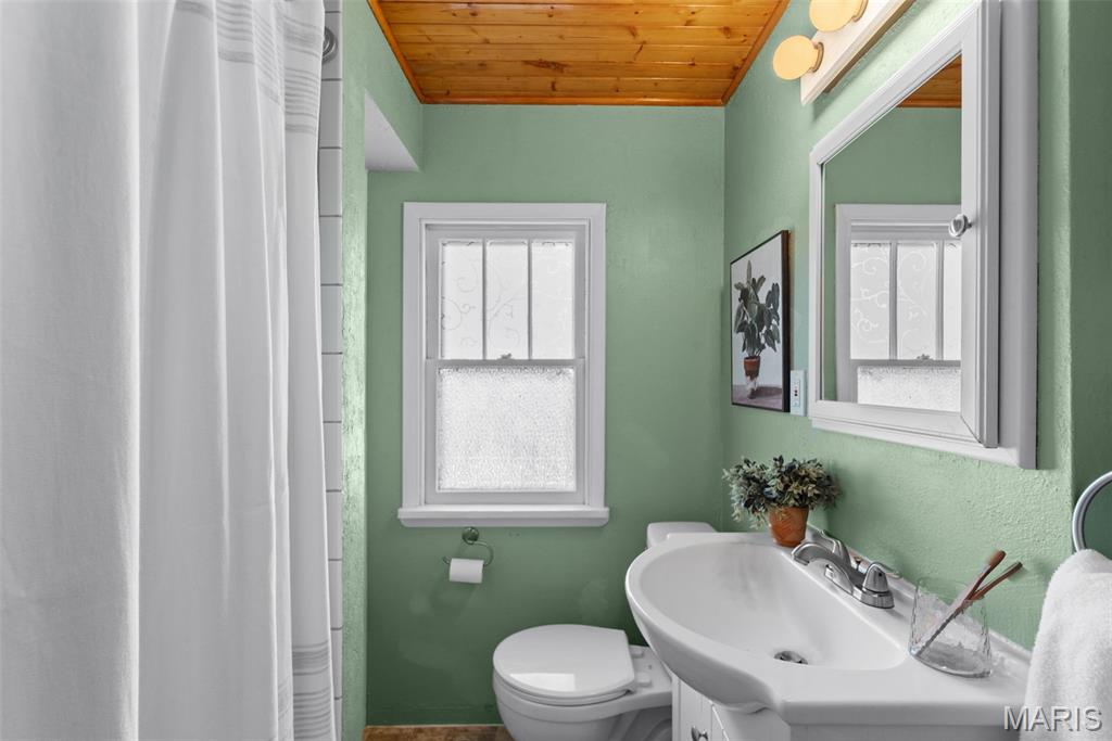 3935 McCausland Avenue