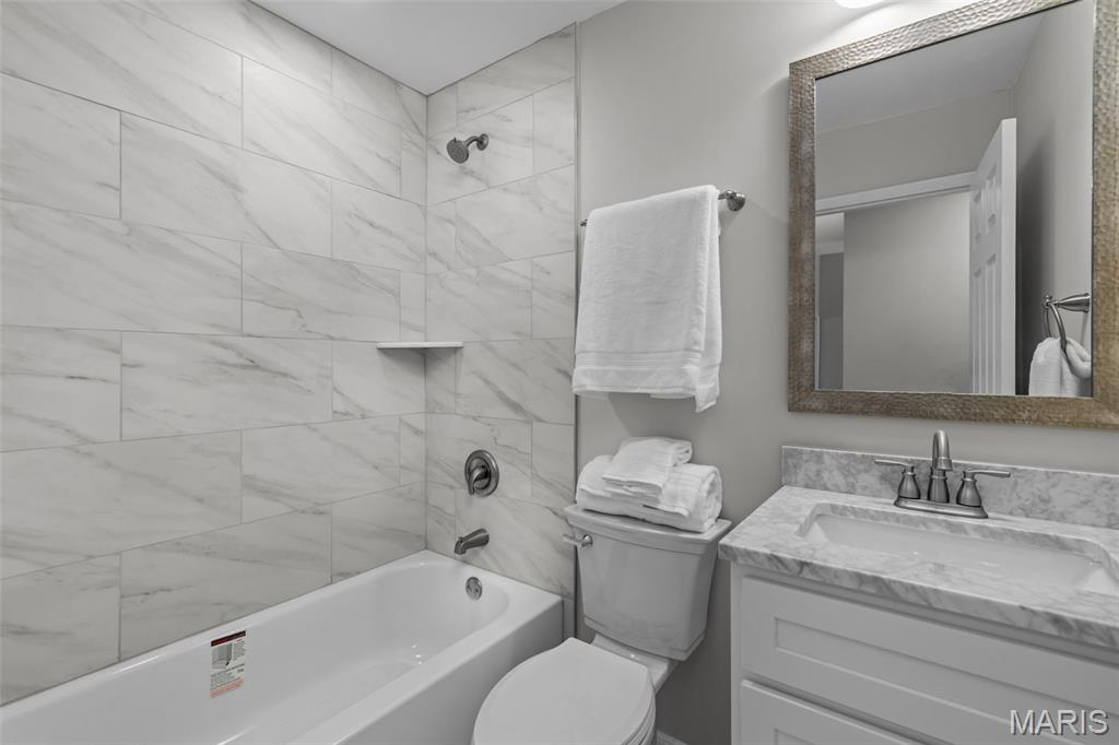 15224 Golden Rain Drive