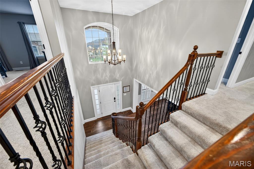 22 Fall Flower Court