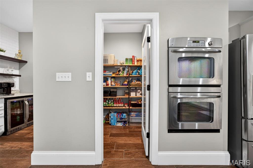 22 Fall Flower Court