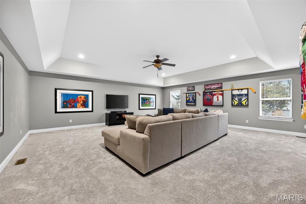 22 Fall Flower Court