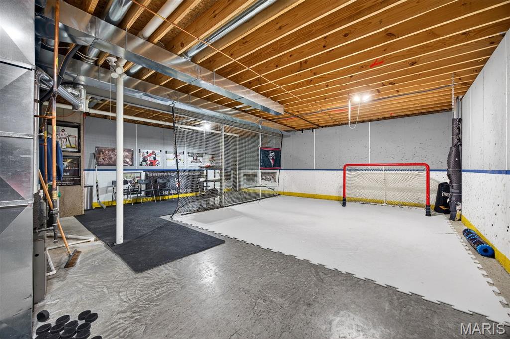 22 Fall Flower Court