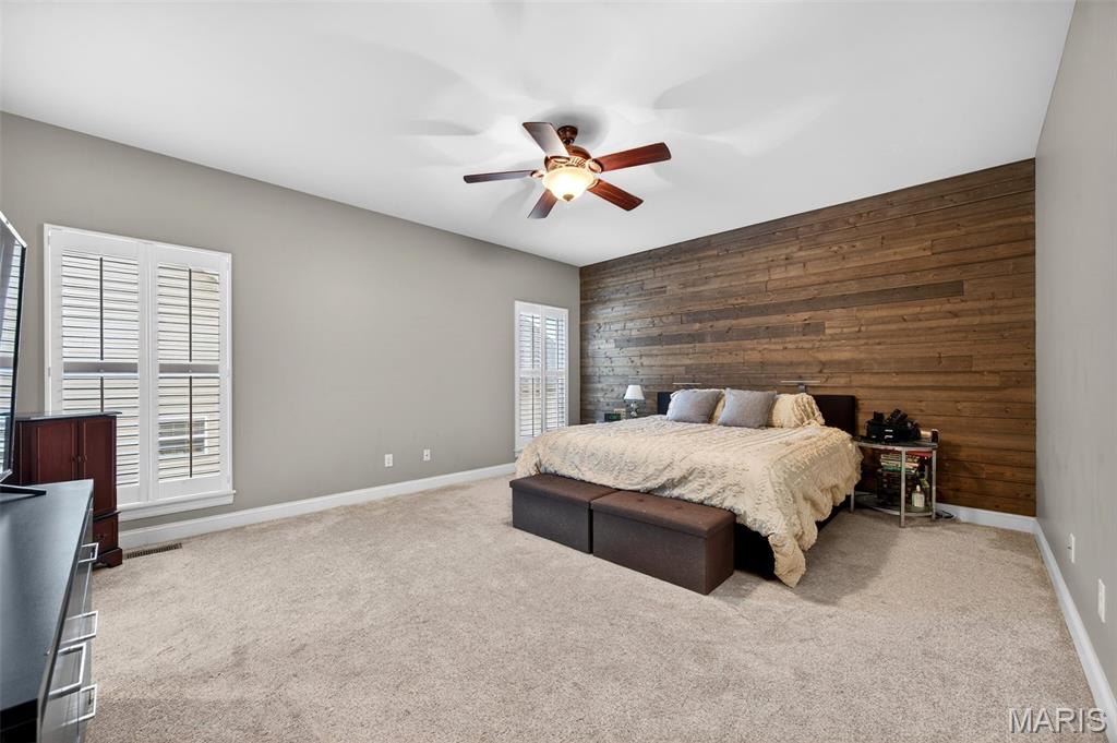 22 Fall Flower Court