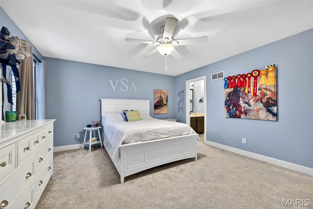 22 Fall Flower Court