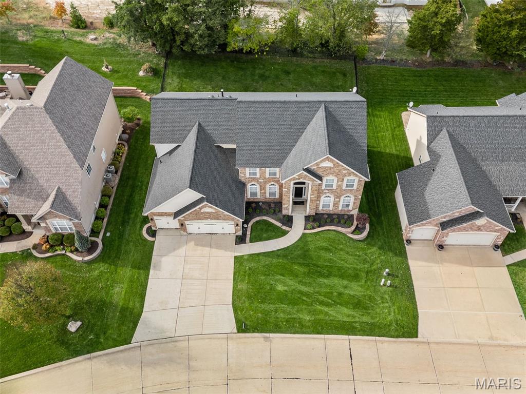 22 Fall Flower Court