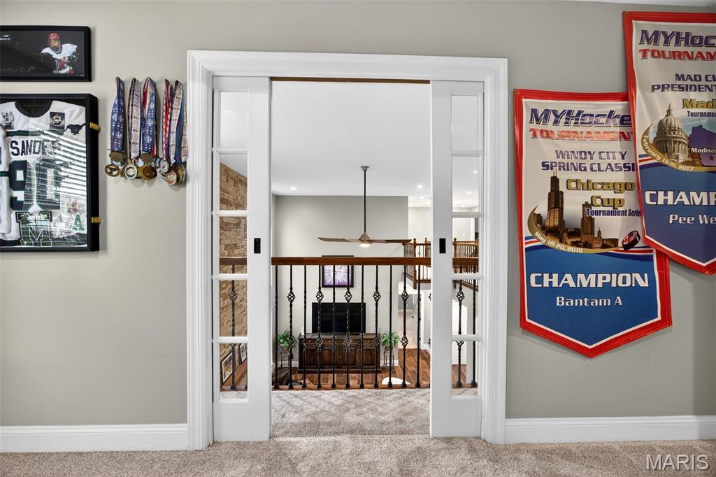 22 Fall Flower Court