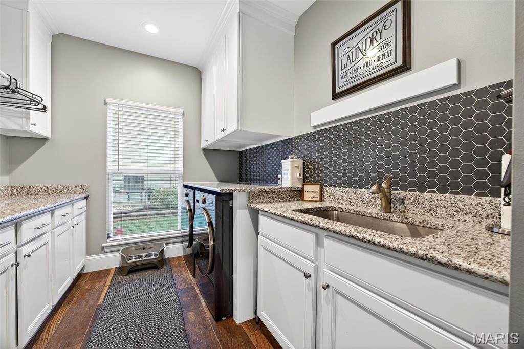 22 Fall Flower Court