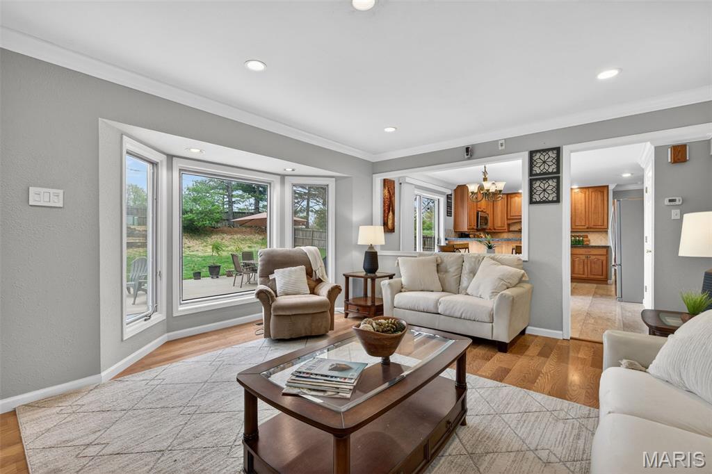 323 Oakleigh Woods Drive