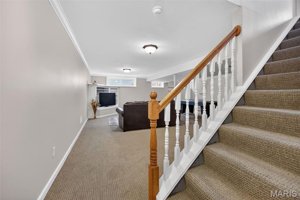 323 Oakleigh Woods Drive