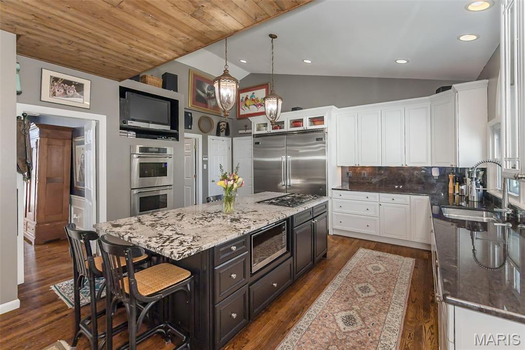 2029 Brook Hill Lane