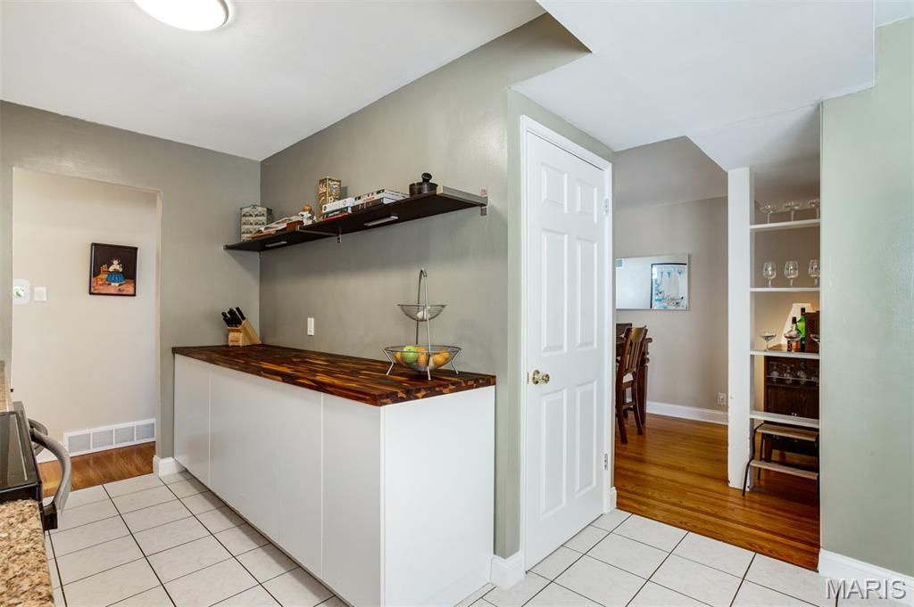 176 Chatwood Terrace