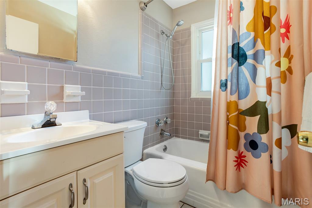 176 Chatwood Terrace