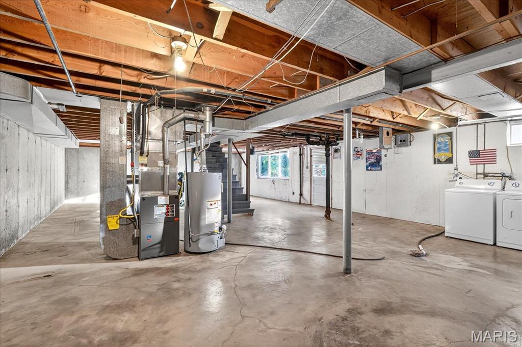 4316 Kings Acres Drive