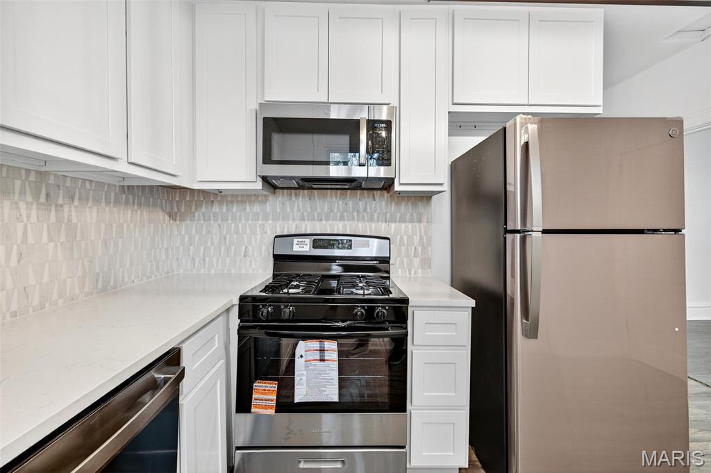 123 W Thornton Avenue