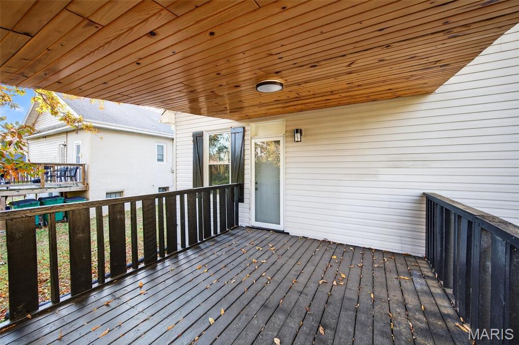 123 W Thornton Avenue