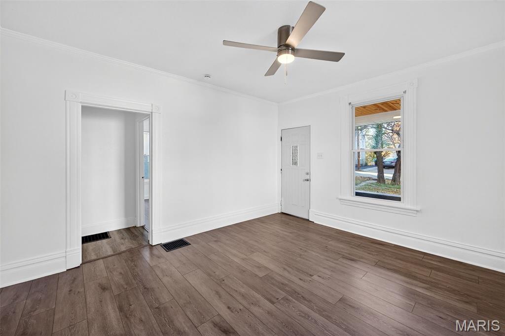 123 W Thornton Avenue