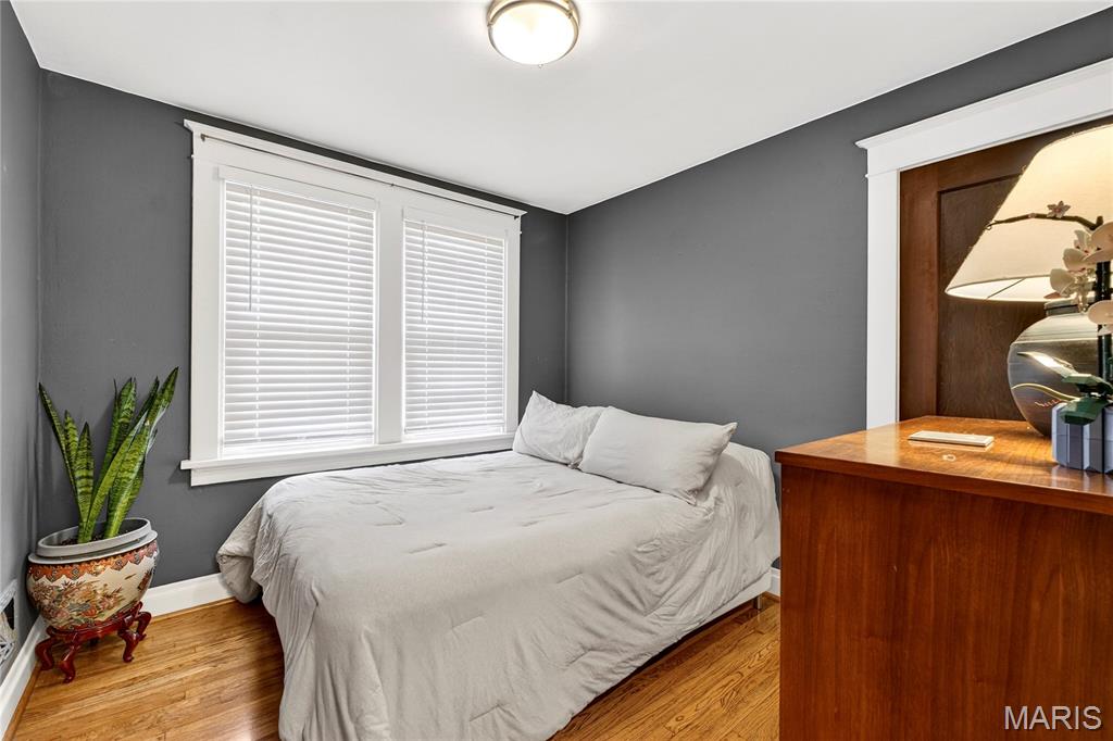 6038 Columbia Avenue