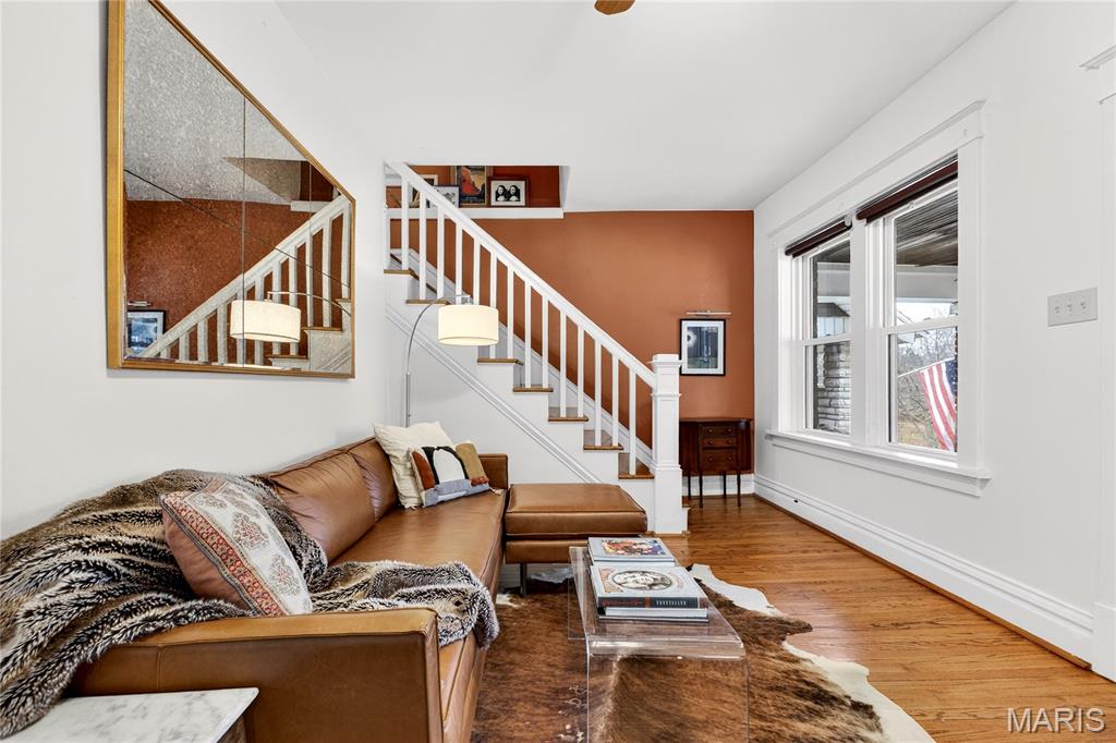 6038 Columbia Avenue