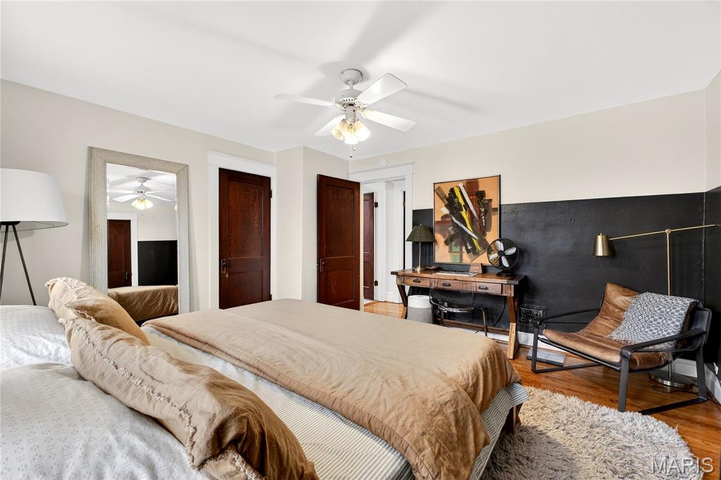 6038 Columbia Avenue