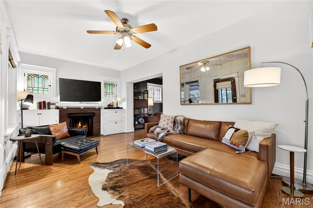 6038 Columbia Avenue