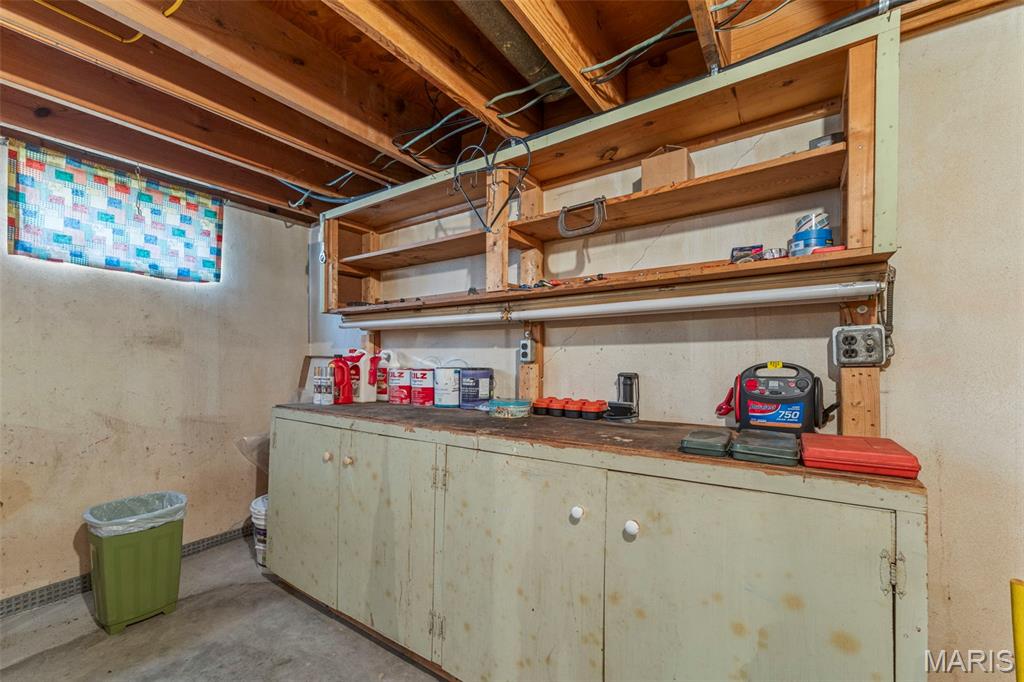 910 Cheri Heights Court