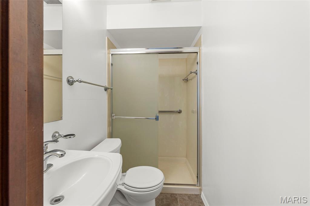 910 Cheri Heights Court