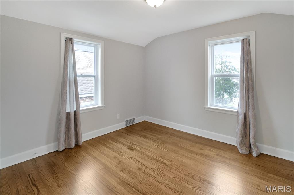 8729 Bridgeport Avenue