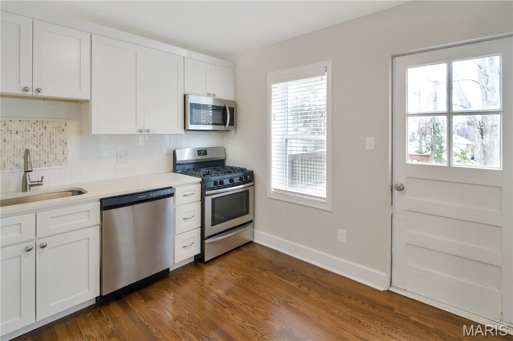 8729 Bridgeport Avenue