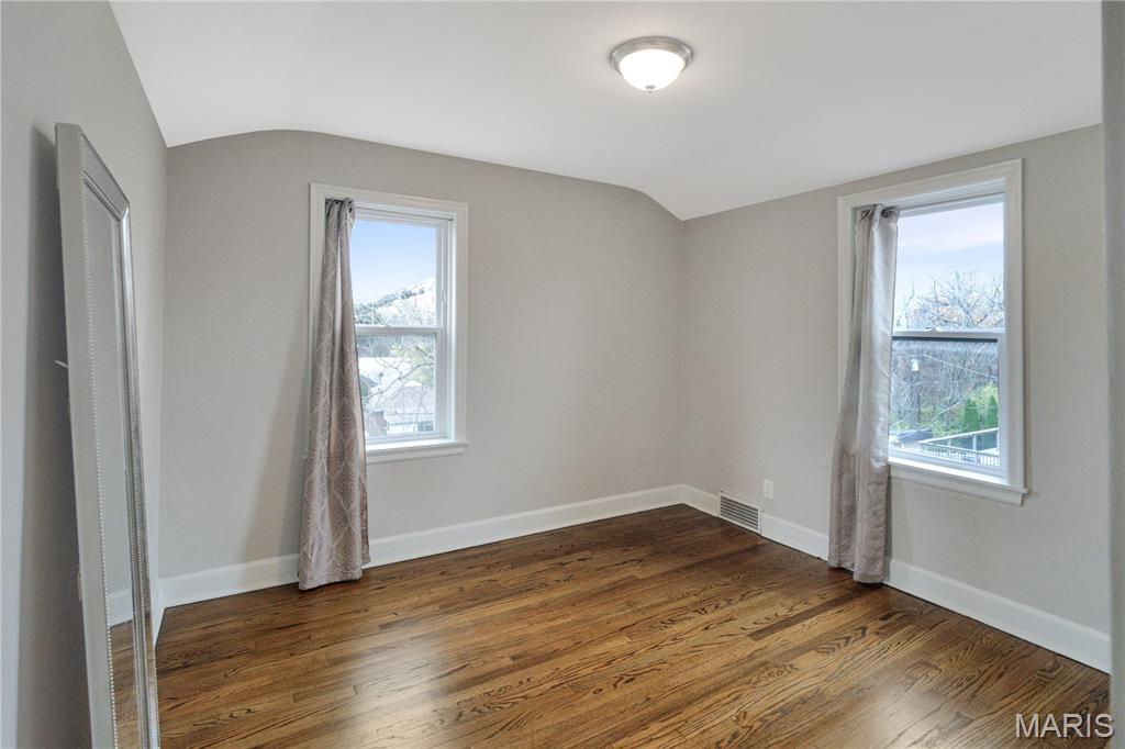 8729 Bridgeport Avenue