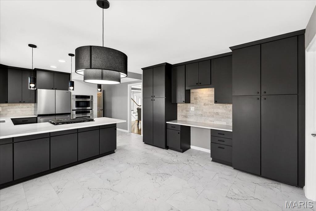 2350 Gateroyal Drive