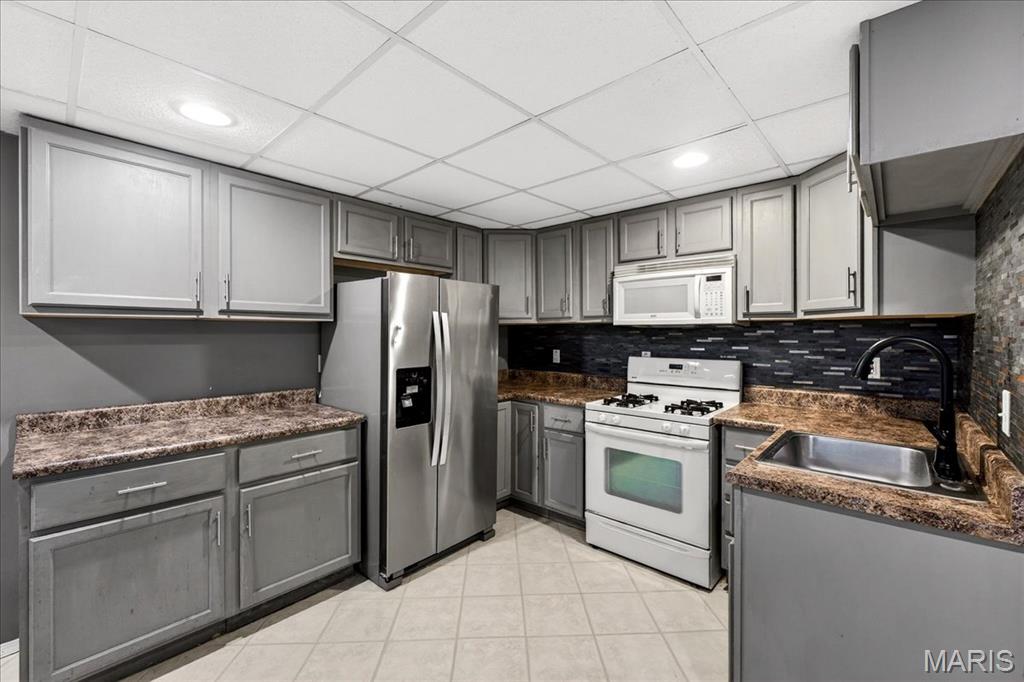 2350 Gateroyal Drive