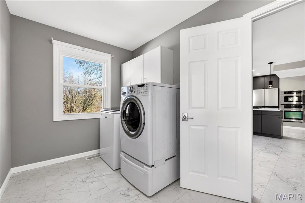 2350 Gateroyal Drive