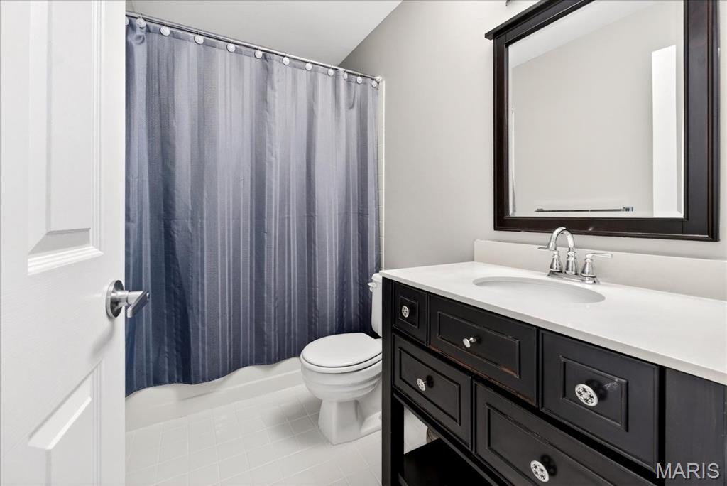 2350 Gateroyal Drive