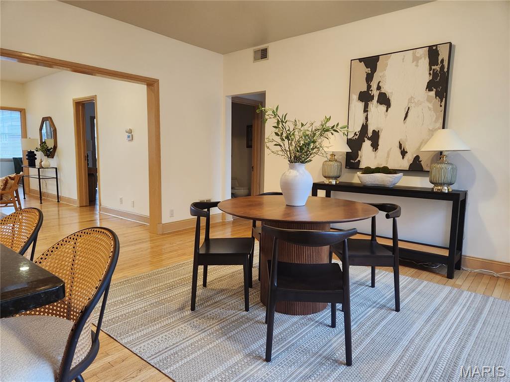 6226 Southwood Avenue Unit: 2E