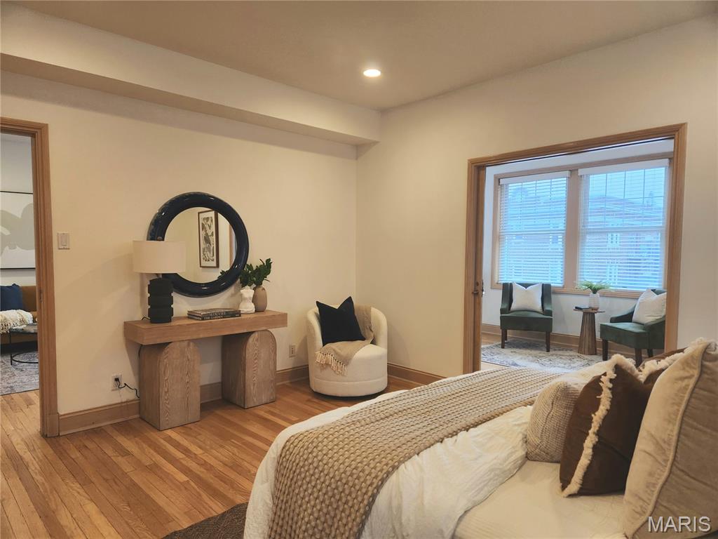 6226 Southwood Avenue Unit: 2E