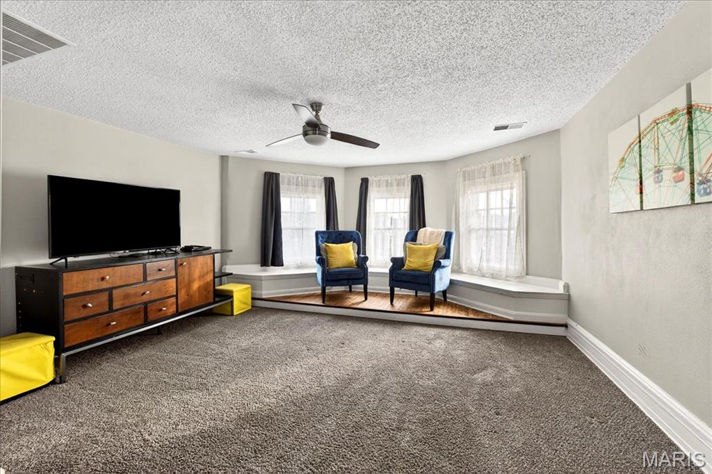 5103 Waterman Boulevard