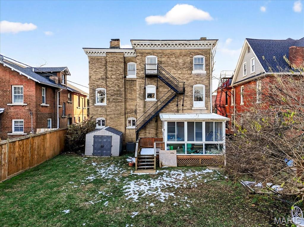 5103 Waterman Boulevard