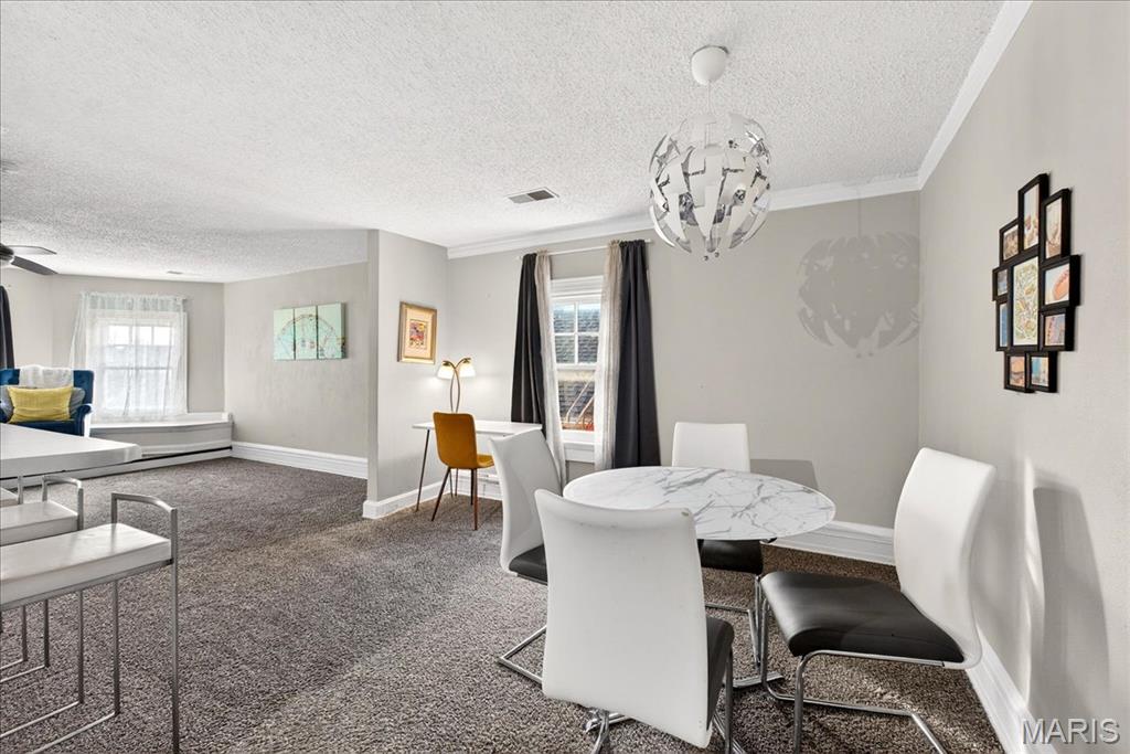 5103 Waterman Boulevard