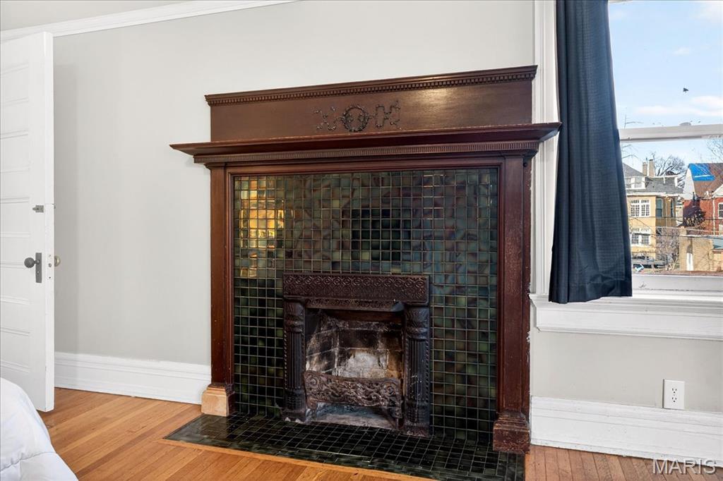 5103 Waterman Boulevard