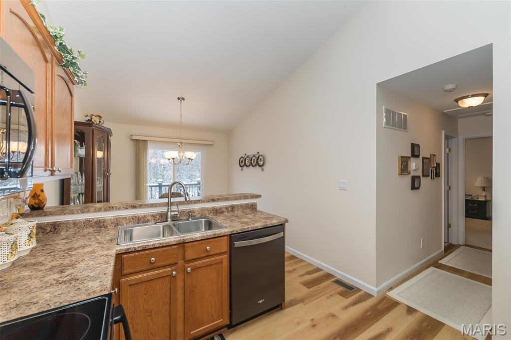 160 Baxter Commons Drive