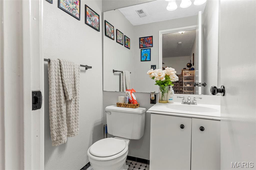 10429 Corbeil Drive Unit: 60