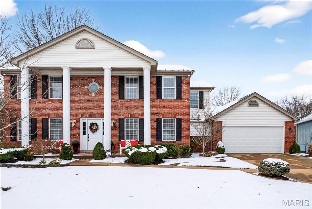 311 Beacon Point Lane