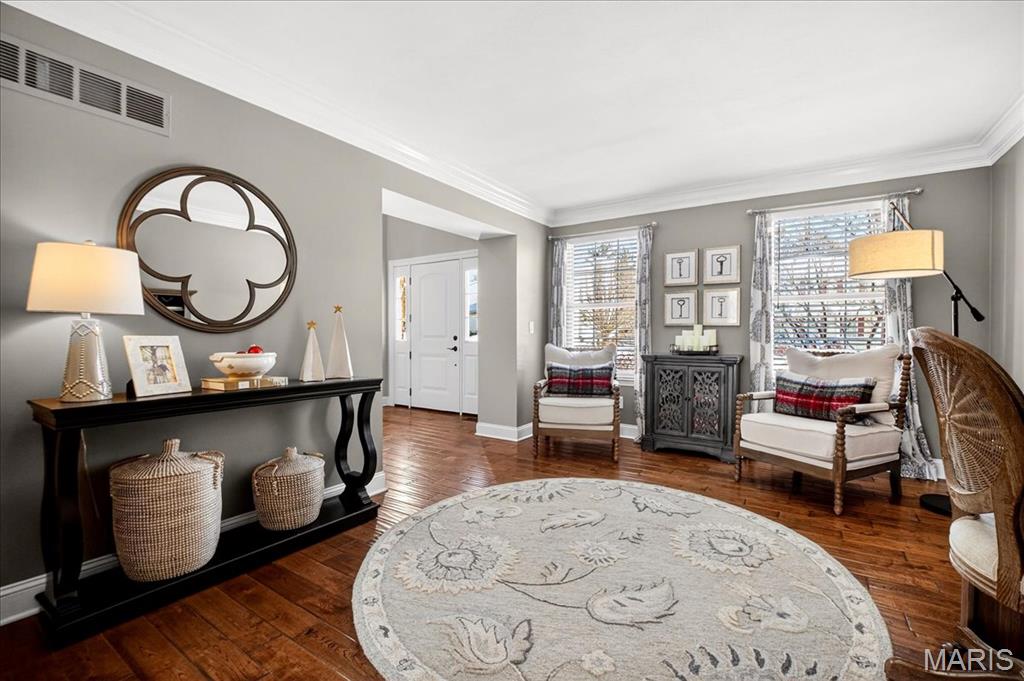 311 Beacon Point Lane