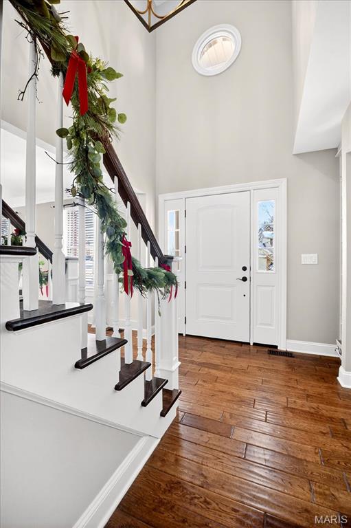 311 Beacon Point Lane