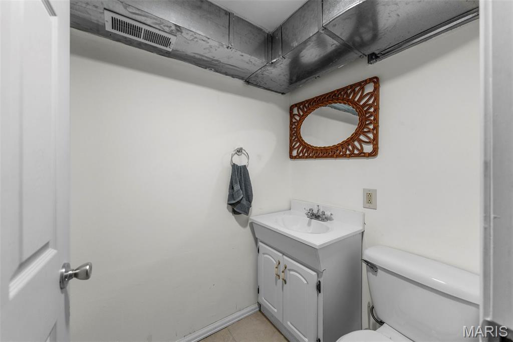 7044 Holly Hills Avenue