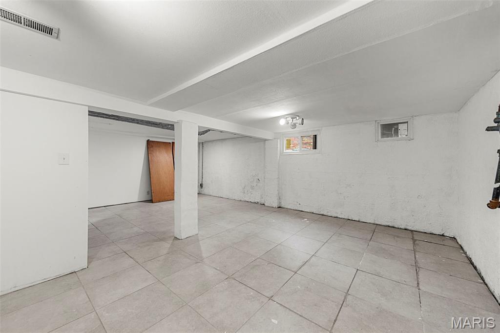 7044 Holly Hills Avenue