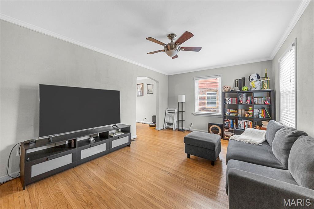 7044 Holly Hills Avenue