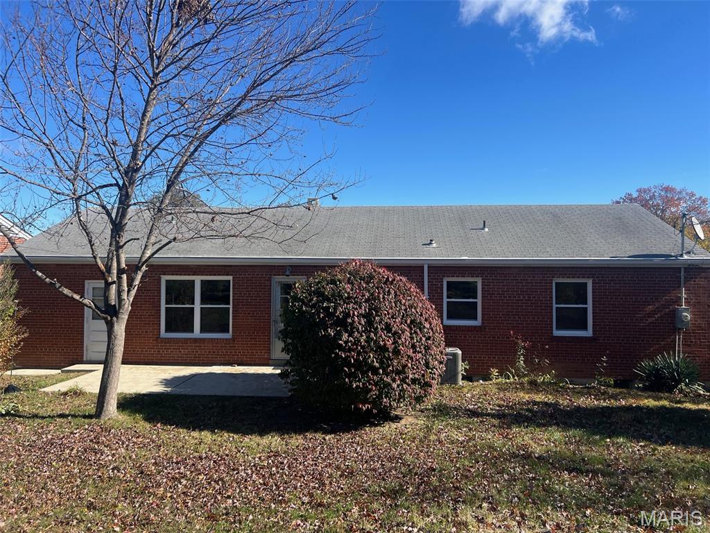 5937 Childress Avenue